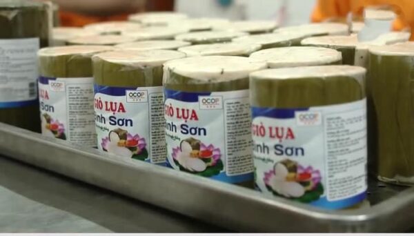 Giò lụa Bình Sơn - Ảnh 2
